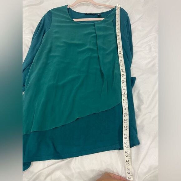 H By Halston, long sleeve green jade assymetrical double layer top size S - Picture 9 of 9